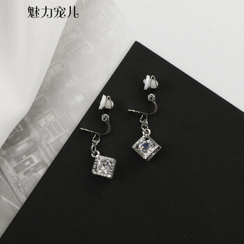 復(fù)古流蘇耳飾，打造優(yōu)雅女神范