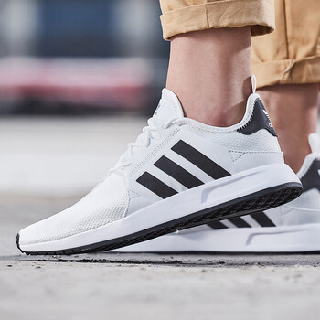 阿迪達(dá)斯（Adidas）跑步鞋白色CQ2406 