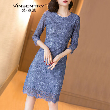 梵   森池（VINSENTRY） 純色 袋鼠兜，蕾絲拼接 連衣裙