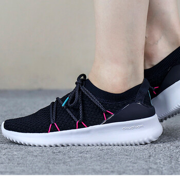 阿迪達斯（Adidas）跑步鞋B96471 37.5，36，38.5，38，39，36.5，35.5