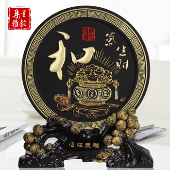 電視背景墻擺設(shè)