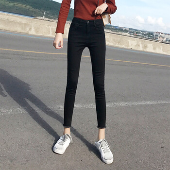 修身牛仔褲，拯救你的大象腿