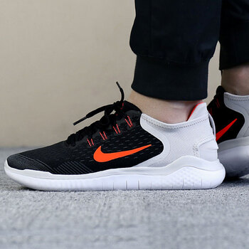 耐克(Nike)跑步鞋942836-005黑/橙配色 
