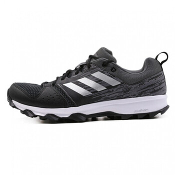 阿迪達斯（Adidas）跑步鞋CG3979  