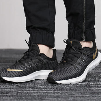 耐克（NIKE）跑步鞋AA7412-006 黑色金標 