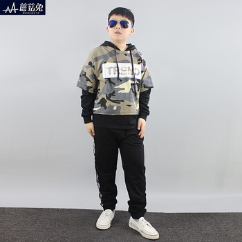 男孩街舞舞服