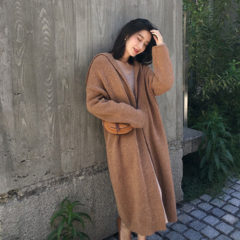 翻領(lǐng)長(zhǎng)袖襯衫，微胖女生的好選擇