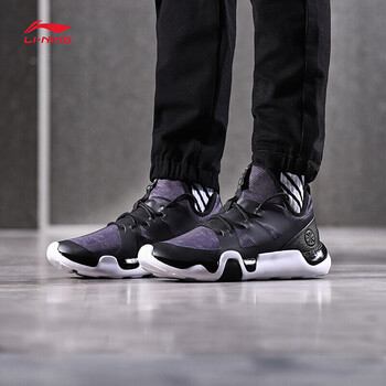 輕便透氣籃球，讓你的腳踝更舒適