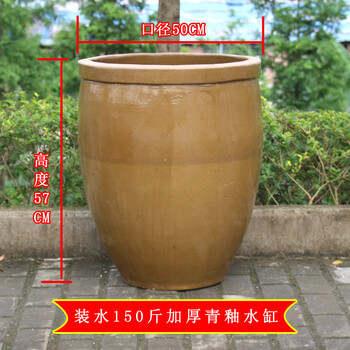 精美陶瓷花瓶，提升客廳檔次感