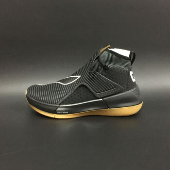 李寧（LI-NING）籃球鞋標(biāo)準(zhǔn)黑/生膠色-1 