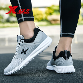 特步（XTEP）跑步鞋灰黑（網(wǎng)面） 