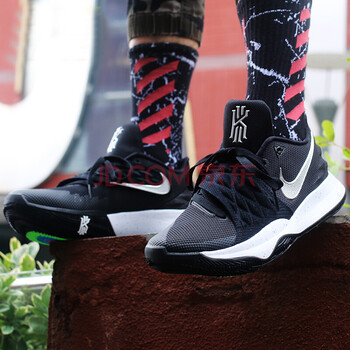 NIKE籃球鞋AO8980-003 42
