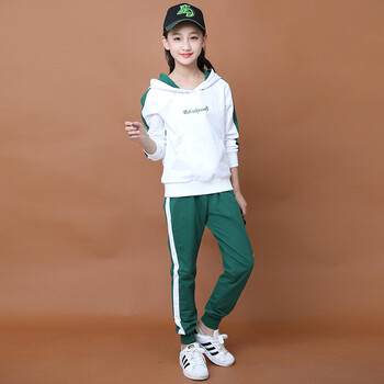 青少年運(yùn)動(dòng)套裝女