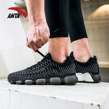 安踏（ANTA）跑步鞋黑/狼灰/淺灰 