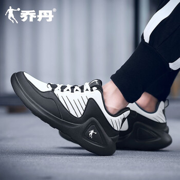 喬丹（QIAODAN）跑步鞋白色極光紅 