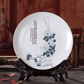 歐式典雅，客廳藝術(shù)的精致小擺件