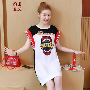 前衛主義（QIANWEIHZUYI） 繡花 短袖 T恤 女 圓領(lǐng)