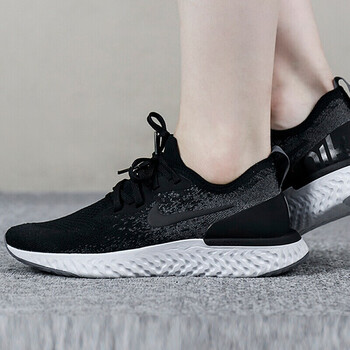 NIKE跑步鞋AQ0070-001 