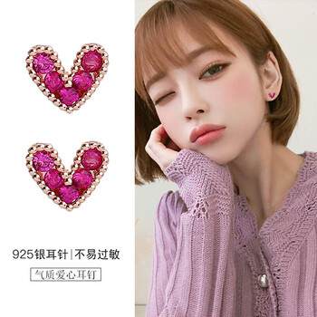 唯美耳飾，打造浪漫精致女人味