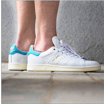 阿迪達(dá)斯（Adidas）板鞋BY9045 