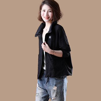 時(shí)尚修身長(zhǎng)袖外套，展現(xiàn)優(yōu)雅氣質(zhì)