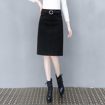復(fù)古半身短裙，打造優(yōu)雅小仙女