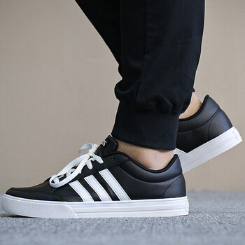 阿迪達斯（adidas）板鞋BC0131 42