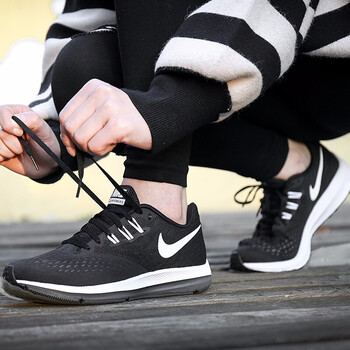 耐克（NIKE）跑步鞋Winflo4/898485-001 37