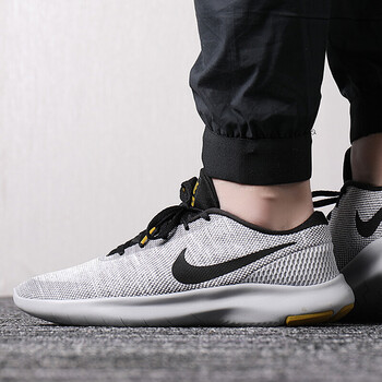 耐克（NIKE）跑步鞋舒適休閑緩震 908985-101 39