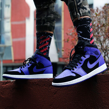 NIKE籃球鞋554724/554725-051黑紫 