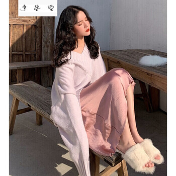 時尚小白裙，打造迷人氣質(zhì)范