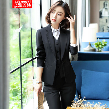 女西裝翻襯衫領(lǐng)
