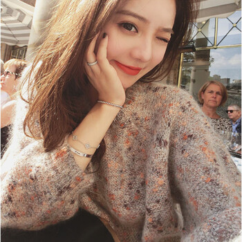 女式彩色毛衣