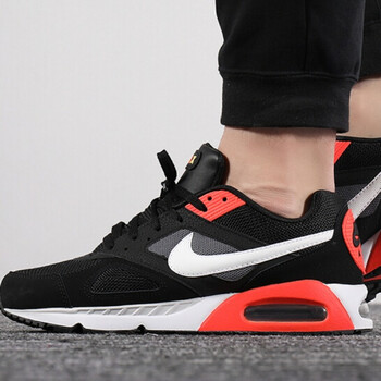 耐克（NIKE）跑步鞋580518-016 