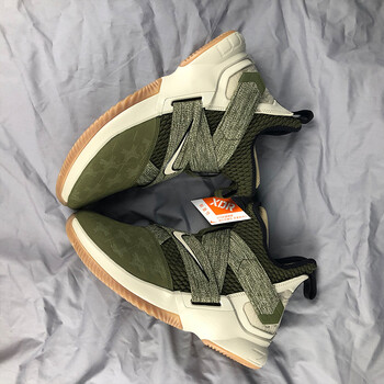 耐克（NIKE）籃球鞋AO4053-300戰(zhàn)士12 42.5，42，43