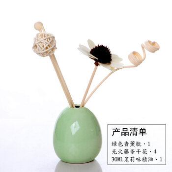 精美歐式燭臺，提升客廳檔次感