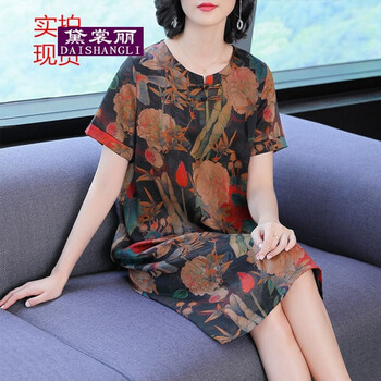 復(fù)古長袖連衣裙，喚醒青春活力感