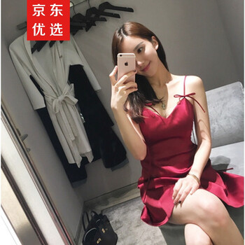 優(yōu)雅蕾絲裙，讓你的生活更有范