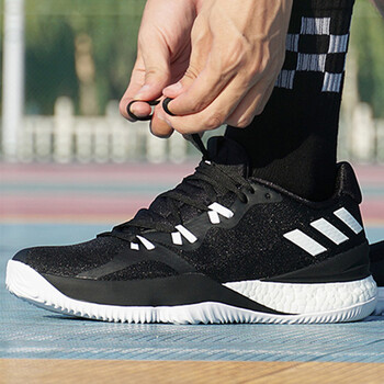 阿迪達斯（Adidas）籃球鞋黑白DB1070/boost中底 