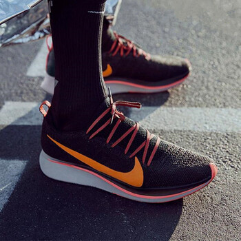 耐克（NIKE）跑步鞋AR4561-068黃勾/黑紅 40