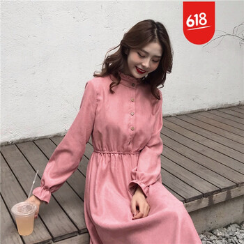 告別微胖界，蕾絲裙打造優(yōu)雅女神