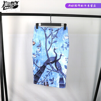 百搭半身裙，打造優(yōu)雅女人味