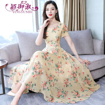 穎御淑（yingyushu） 碎花 印花，立體裝飾 連衣裙