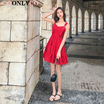 甜美蕾絲裙，讓你告別微胖界