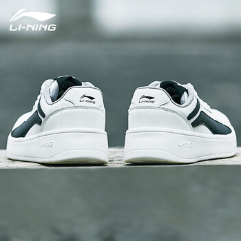 李寧（LI-NING）跑步鞋雪白/新基礎黑  