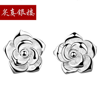 流蘇耳飾，打造時(shí)尚女王范