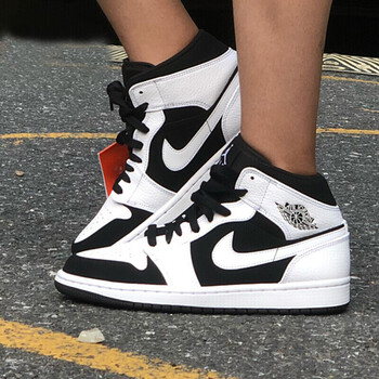 NIKE籃球鞋554724-113 