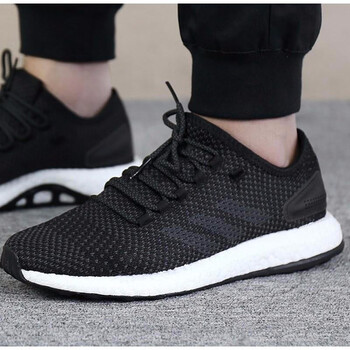 阿迪達(dá)斯（Adidas）跑步鞋CM8238 40