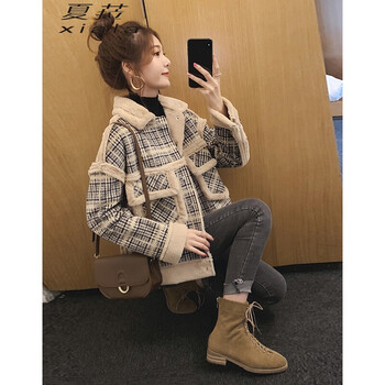 拼皮毛一體女裝