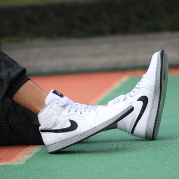 耐克Nike籃球鞋554724-115潑墨白水泥 